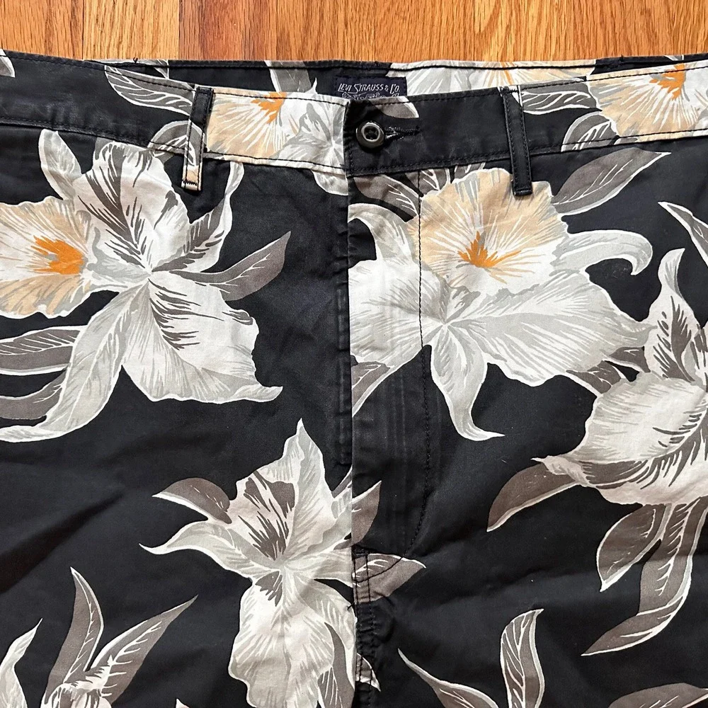 Levi Strauss Floral Shorts Mens W40 Floral Navy‎ Leaf Classic Chino Shorts